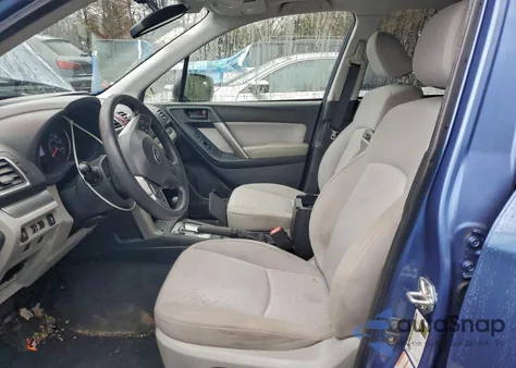 2016 Subaru Forester 2.5I Premium z USA, uszkodzony, nr VIN JF2SJAFC9GH536455